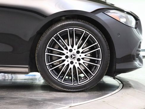 Certified 2025 Mercedes-Benz C 300 4MATIC Sedan image 15