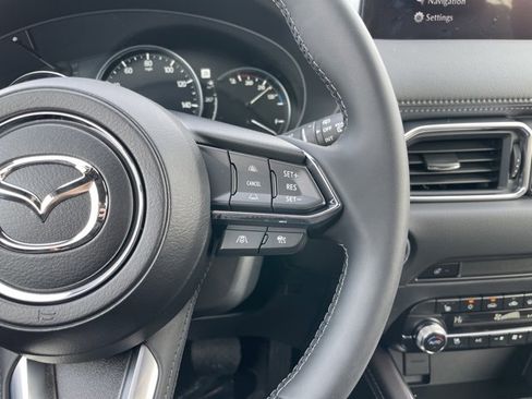 New 2025 MAZDA CX-5 Signature image 19