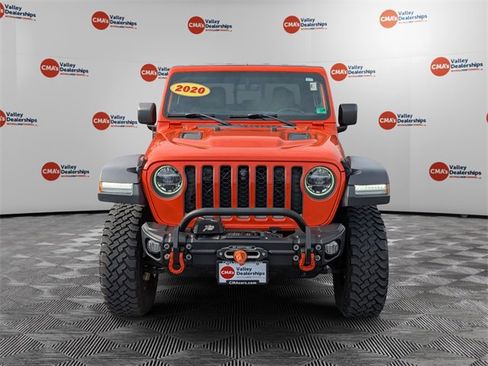 Used 2020 Jeep Gladiator Rubicon image 2