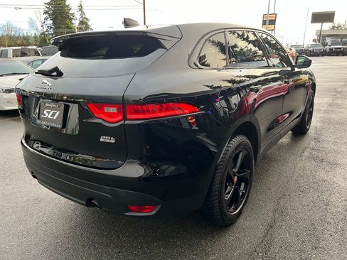 Used 2020 Jaguar F-PACE Premium image 6