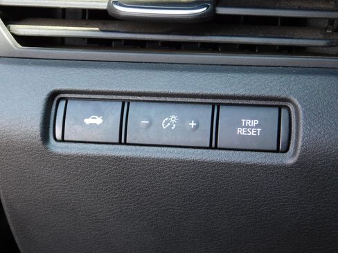 Used 2021 Nissan Altima 2.5 SR FWD image 23
