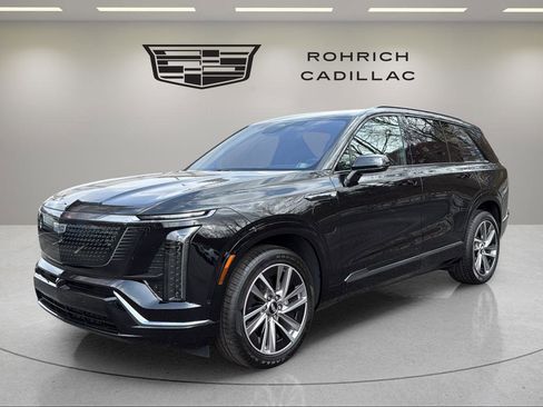 Certified 2026 Cadillac Vistiq Sport w/ LPO, Floor Liner Package AWD/4WD image 1
