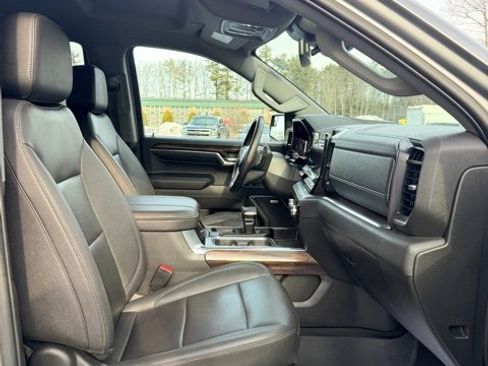 Certified 2023 GMC Sierra 1500 SLT w/ SLT Premium Package image 10