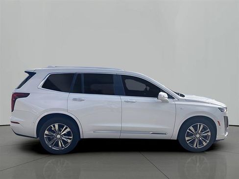 Certified 2024 Cadillac XT6 Premium Luxury w/ Technology Package AWD/4WD image 6
