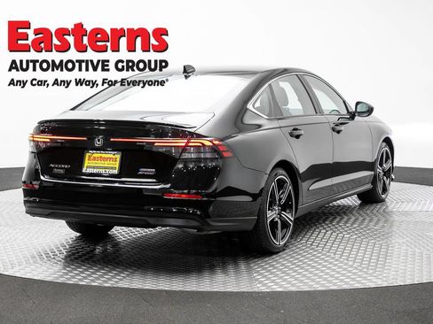 Used 2024 Honda Accord Sport image 5
