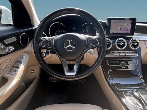 Used 2015 Mercedes-Benz C 300 4MATIC Sedan image 8