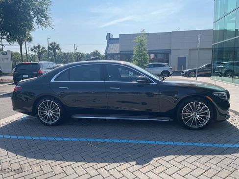 Certified 2025 Mercedes-Benz S 580 4MATIC Sedan image 5