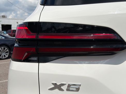 Used 2026 BMW X5 xDrive40i image 10