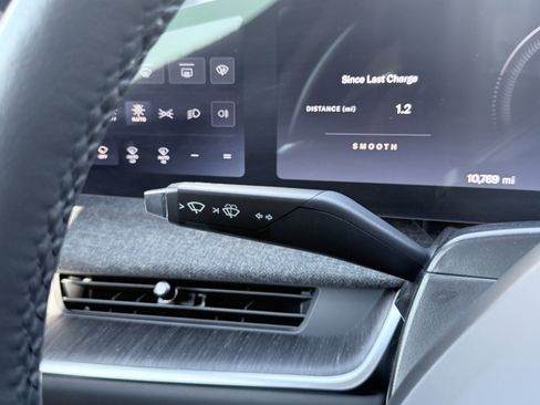 Used 2025 Lucid Air Touring image 76