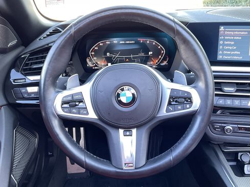 Certified 2022 BMW Z4 M40i w/ Premium Package image 17
