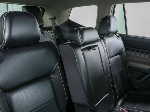 Used 2022 Volkswagen Atlas SE FWD image 28