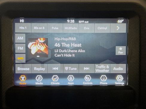 Used 2023 Jeep Gladiator Willys image 10