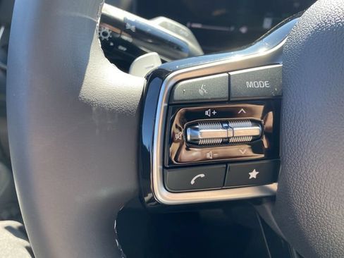 New 2026 Kia Carnival LXS FWD image 10