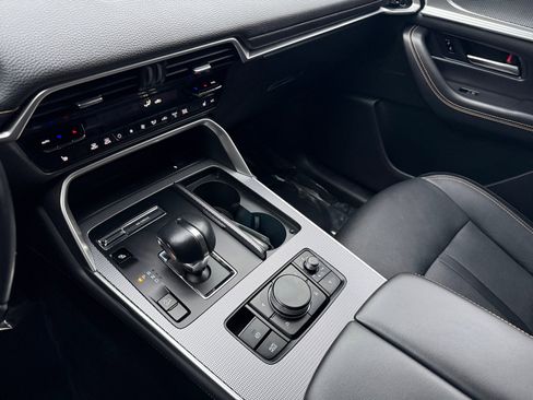 Certified 2024 MAZDA CX-90 Plug-In Hybrid w/ Preferred image 13