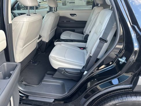 New 2026 Nissan Pathfinder SL image 21