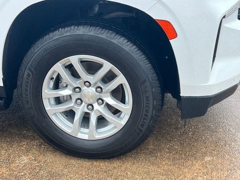 Used 2022 Chevrolet Tahoe LS w/ Driver Alert Package image 6