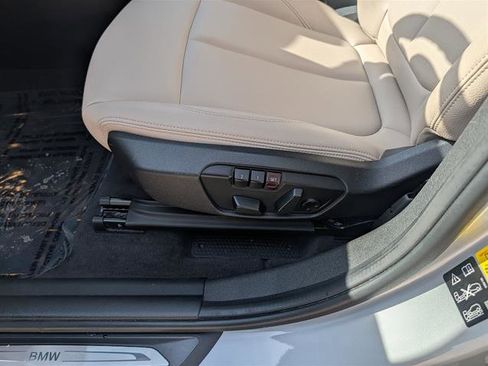 Used 2021 BMW X1 xDrive28i w/ Convenience Package image 11