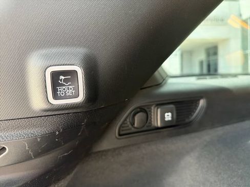 Used 2023 Jeep Grand Cherokee Summit AWD/4WD image 47