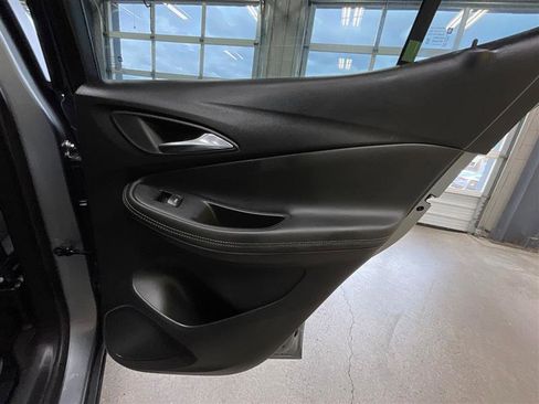 Used 2024 Buick Encore GX Preferred FWD image 23