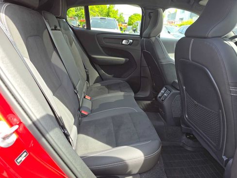 Certified 2023 Volvo C40 P8 Recharge Plus w/ Climate Package AWD/4WD image 13