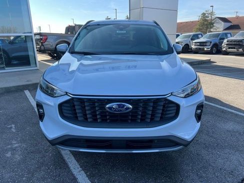 New 2026 Ford Escape Base image 9