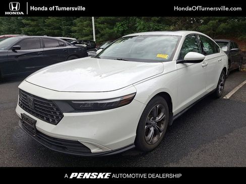 Certified 2023 Honda Accord EX image 1