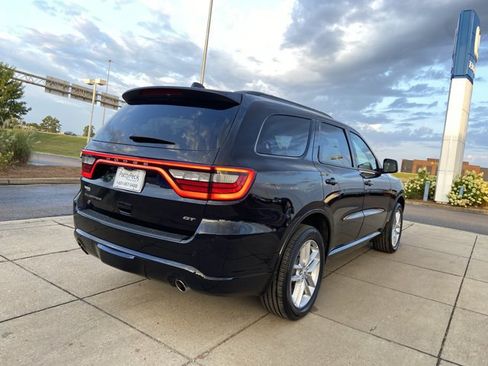 Used 2025 Dodge Durango GT AWD/4WD image 11
