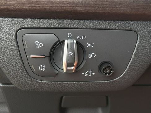 Used 2024 Audi Q5 2.0T Premium Plus AWD/4WD image 22