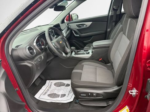 Certified 2025 Chevrolet Blazer LT AWD/4WD image 12