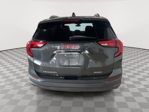 Used 2020 GMC Terrain SLE w/ Driver Convenience Package image 6