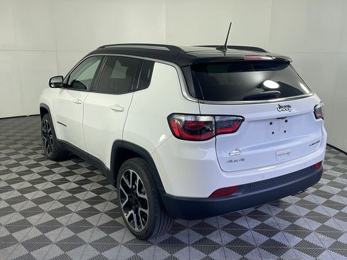 Used 2021 Jeep Compass Limited w/ Sun and Sound Group image 9