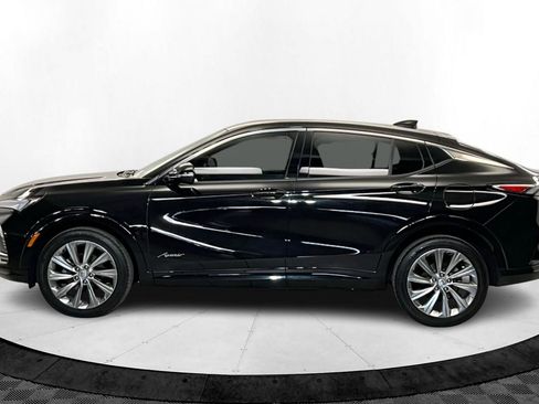 Used 2024 Buick Envista Avenir image 2