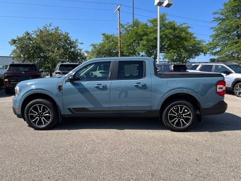 Used 2022 Ford Maverick Lariat w/ Lariat Luxury Package FWD image 4