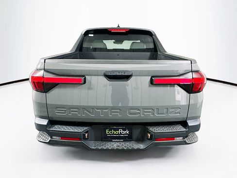Used 2025 Hyundai Santa Cruz SEL FWD image 7