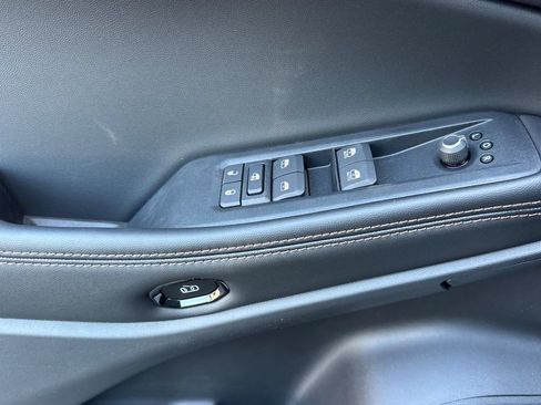 New 2026 Jeep Cherokee Limited AWD/4WD image 11