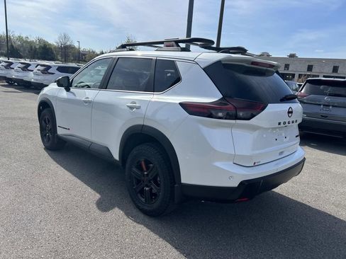 New 2026 Nissan Rogue SV AWD/4WD image 5