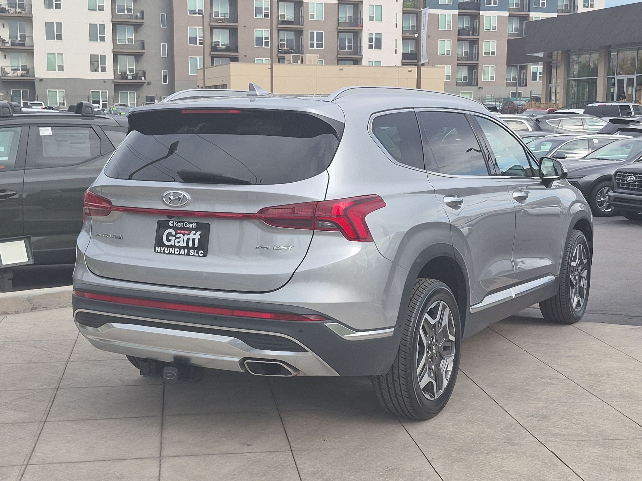 Certified 2023 Hyundai Santa Fe Limited AWD/4WD image 4