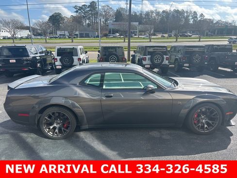 Used 2021 Dodge Challenger SRT Hellcat Redeye image 7