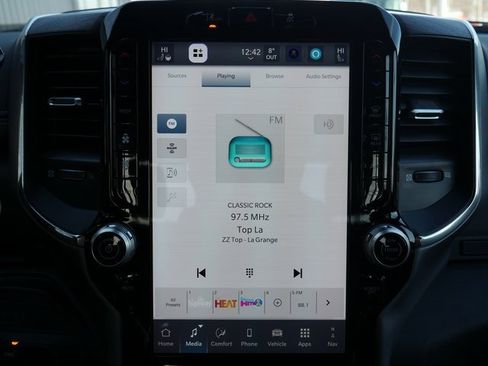 Used 2025 RAM 2500 Laramie w/ Night Edition image 22