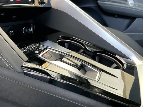 New 2026 Audi Q5 Premium image 7