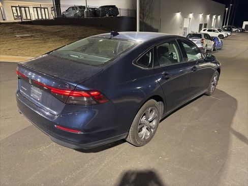 Used 2024 Honda Accord EX image 6