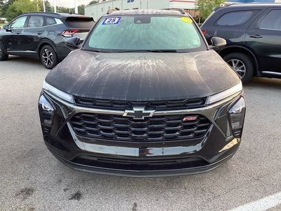 Used 2025 Chevrolet Trax RS w/ Driver Confidence Package