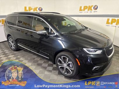 New 2026 Chrysler Pacifica Pinnacle