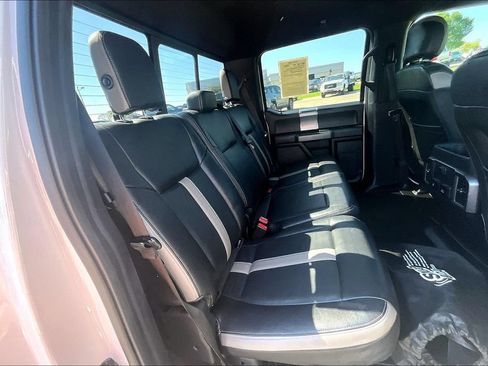 Used 2017 Ford F150 XLT w/ Equipment Group 302A Luxury AWD/4WD image 26