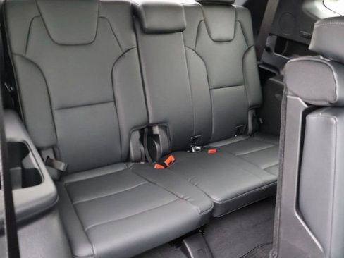 New 2025 Kia Telluride EX image 15