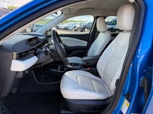 Used 2025 Ford Mustang Mach-E Premium AWD/4WD image 12