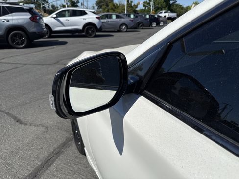 Used 2023 INFINITI Q50 Sensory RWD image 10