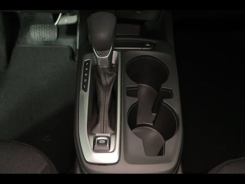 New 2026 Chevrolet Trax LS w/ LS Convenience Package FWD image 18