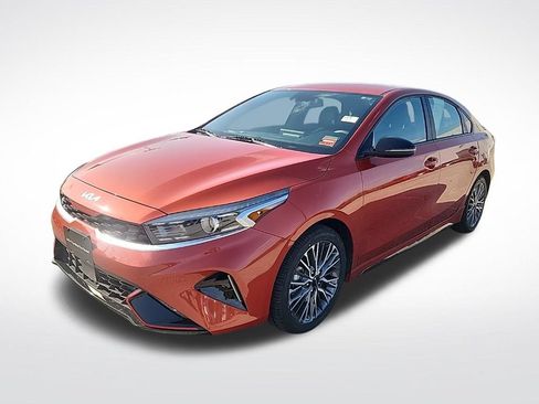 Used 2023 Kia Forte GT-Line w/ GT-Line Technology Package FWD image 3