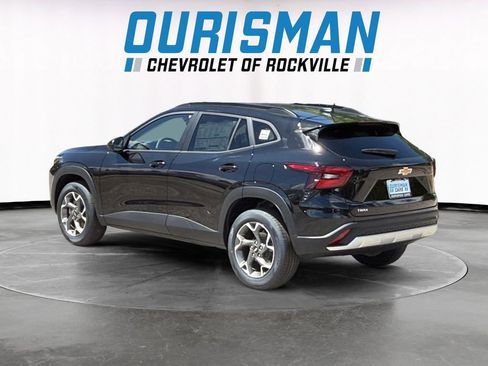 New 2026 Chevrolet Trax LT FWD image 4